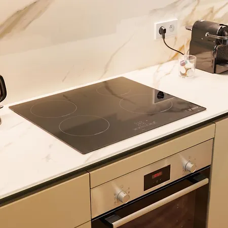 Callista Apartament *